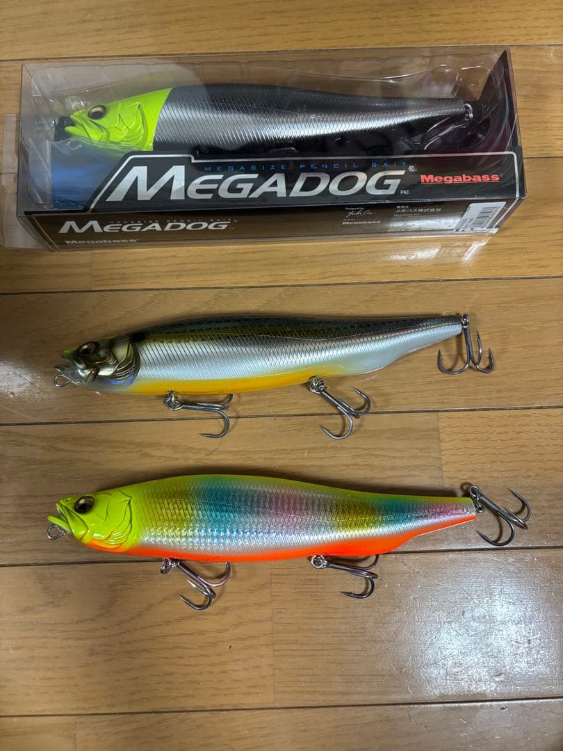 Megabass MEGADOG 220ルアー 3種セット