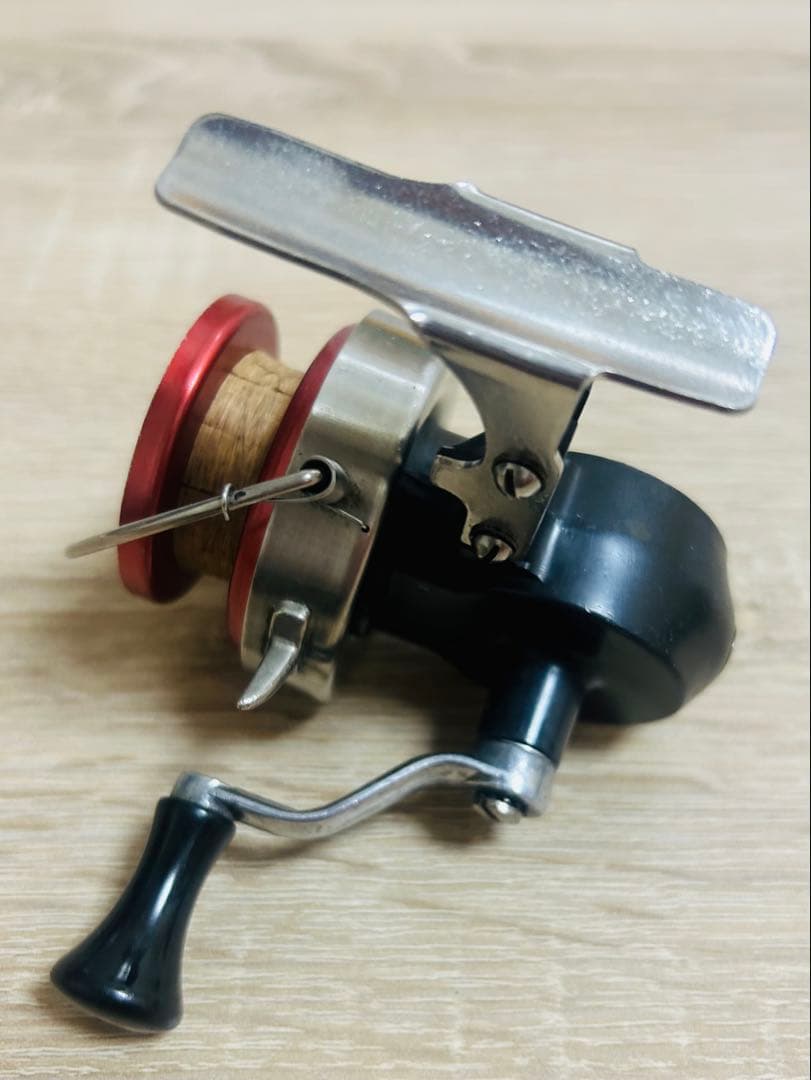 スピニングリール MFD.BY PYRAMID MFG.CO