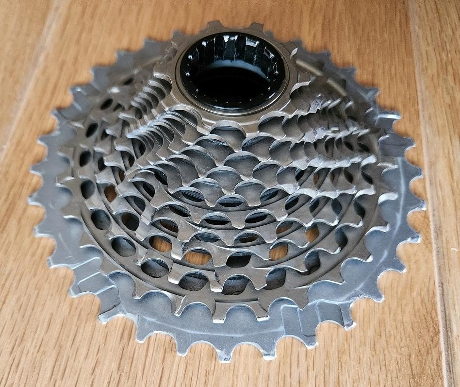 SRAM RED AXS CS-XG-1290スプロケット 10-33T 12S