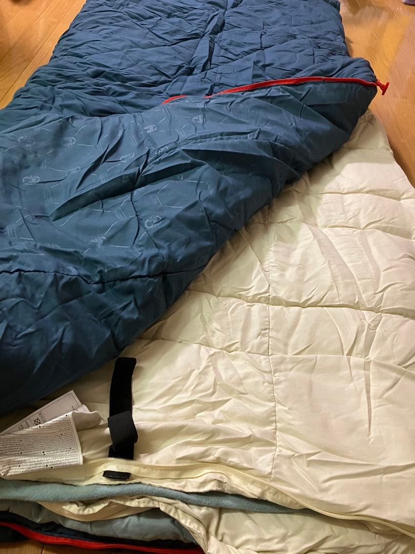 Coleman マルチレイヤースリーピングバッグ