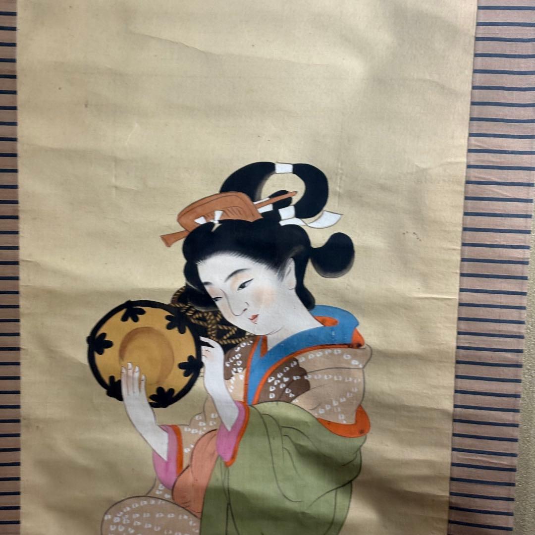 鼓打つ美人図 在銘 絹本 掛軸 日本画 人物画 BZ-8