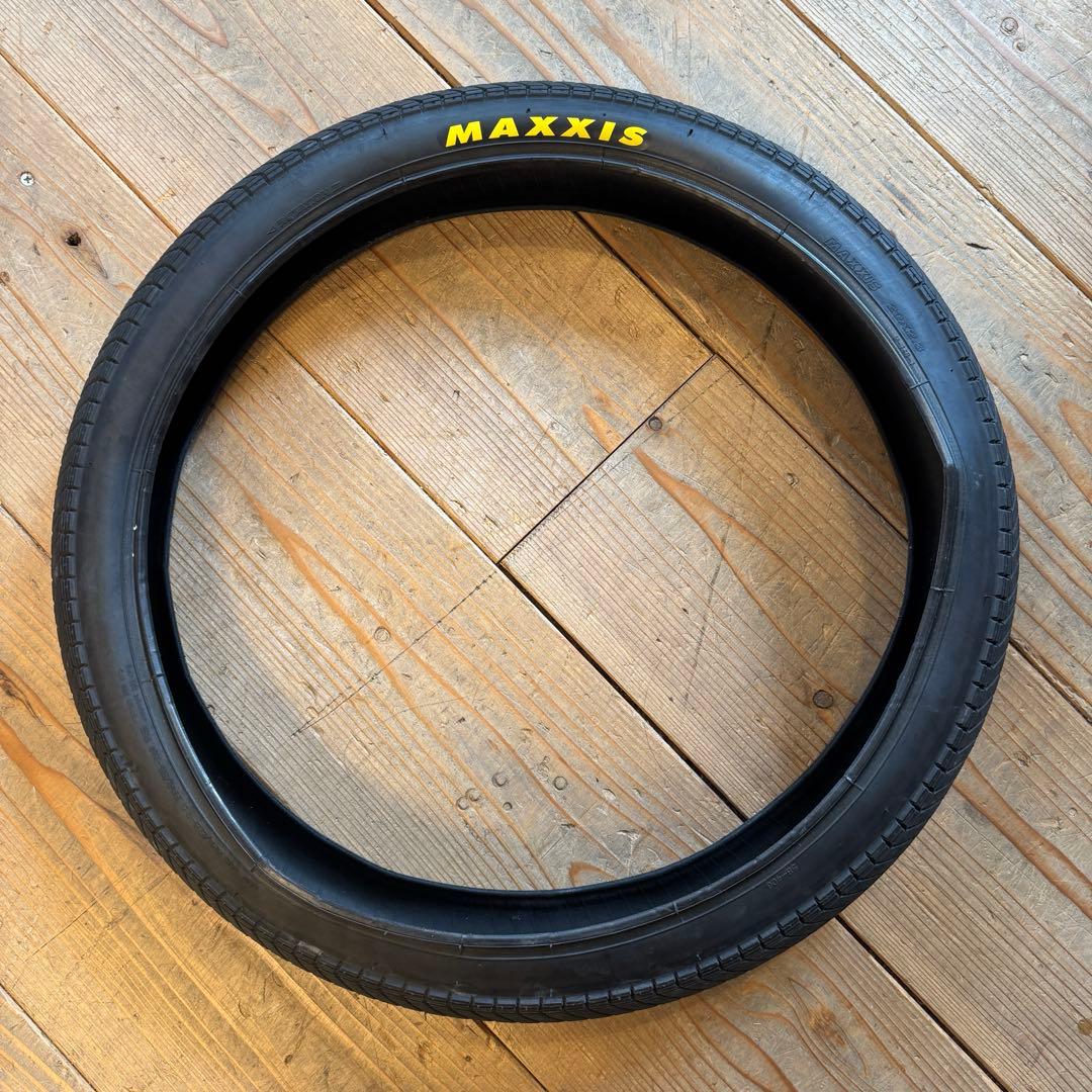 美品 MAXXIS GRIFTER 20×2.3 タイヤ2本