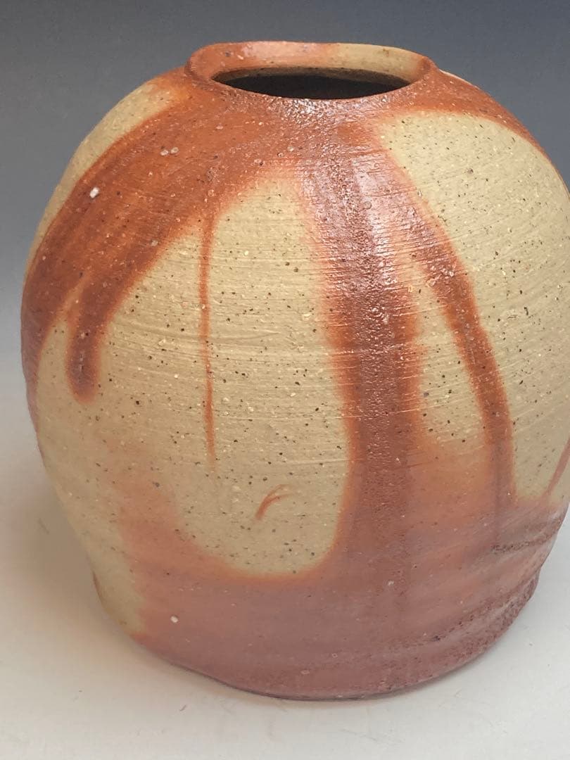 高力芳照 作 備前火襷丸花器 共箱 花瓶 花入 花生
