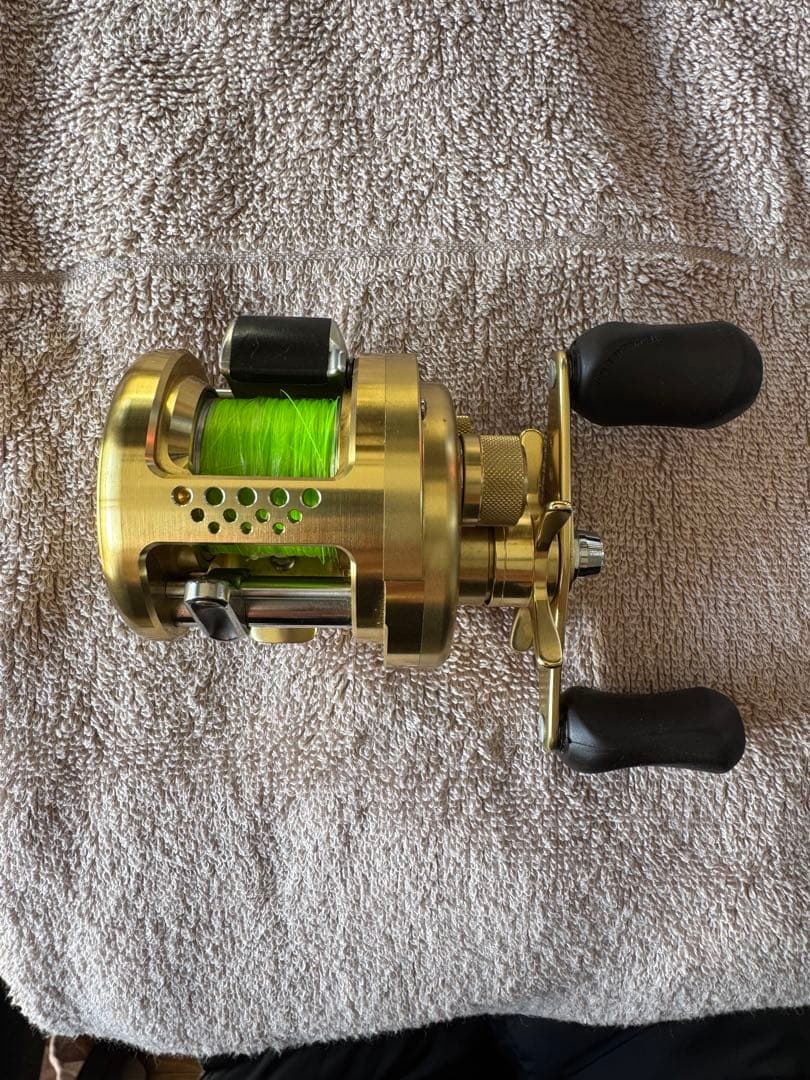 リール CALCUTTA CONQUEST 51S
