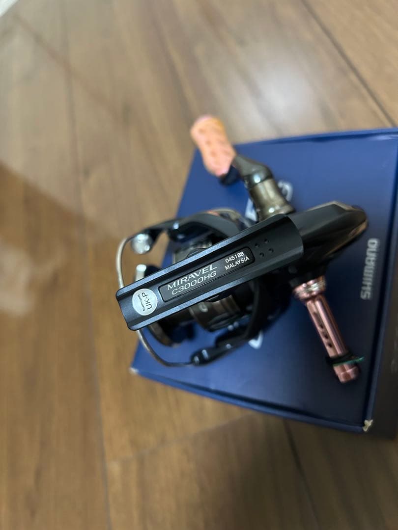 ゆ*た様 SHIMANO MIRAVEL C3000HG スピニングリール