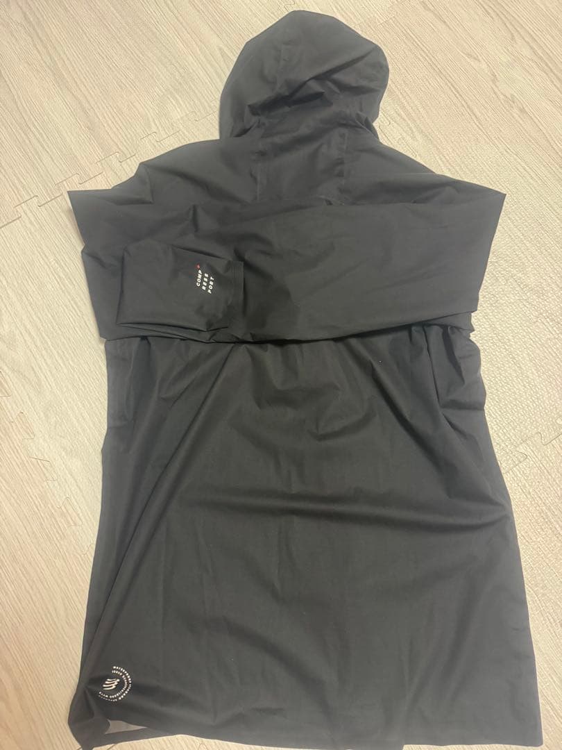 COMPRESSPORT ハリケーン ウォータープルーフ 10/10 ジャケット