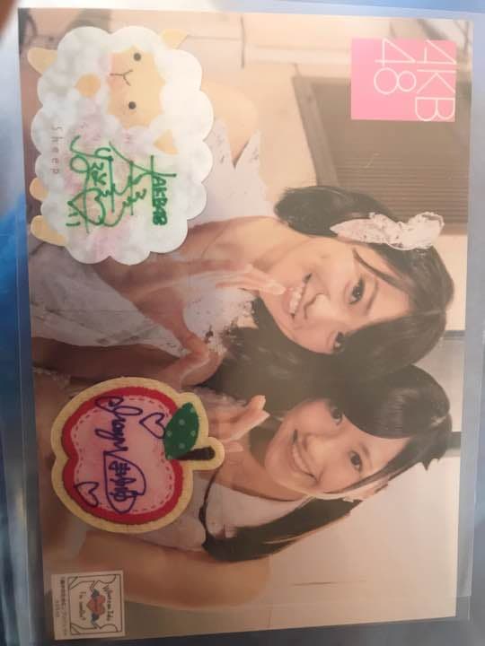大島優子さん・渡辺麻友さんの直筆サイン写真(更に大幅値下げ済み)