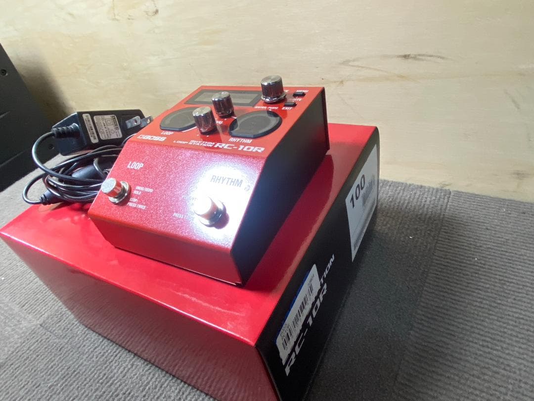 ギター 31 BOSS RC-10R Rhythm Loop Station