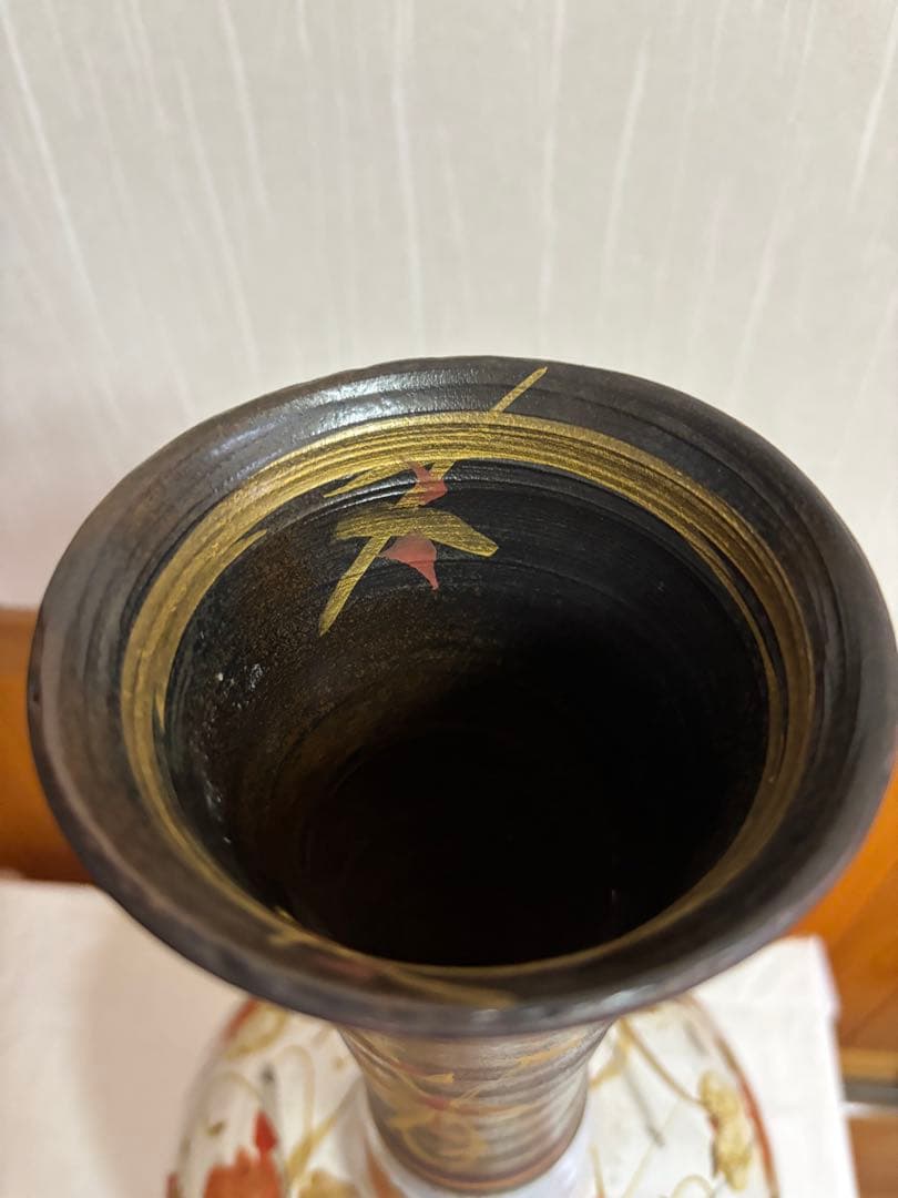 花柄陶器花瓶