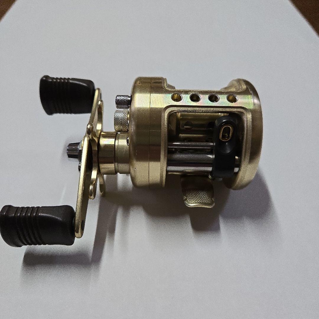 SHIMANO CALCUTTA 50XT ベイトリール