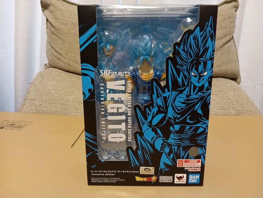 ア*ヤ様 S.H.Figuarts スーパーサイヤ人ゴッドスーパーサイヤ人ベジッ