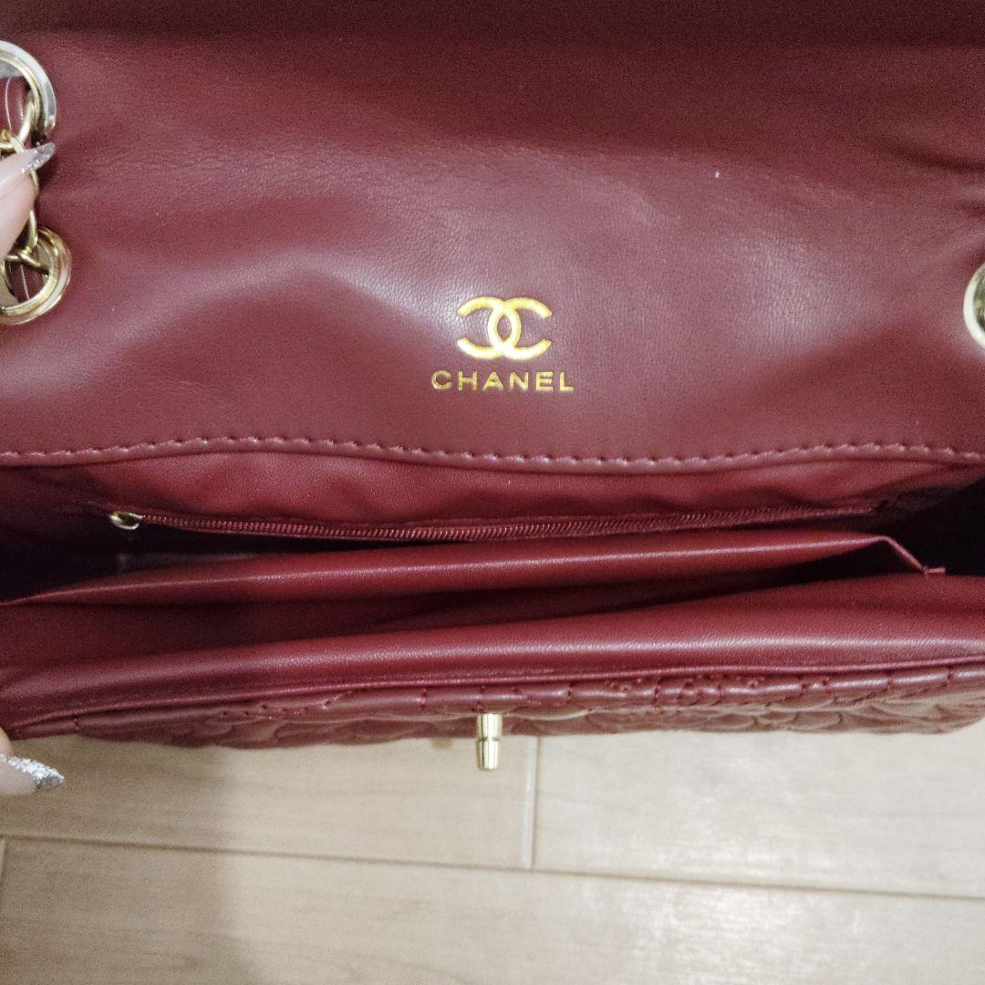 大人気CHANEL ノベルティーショルダーバッグ