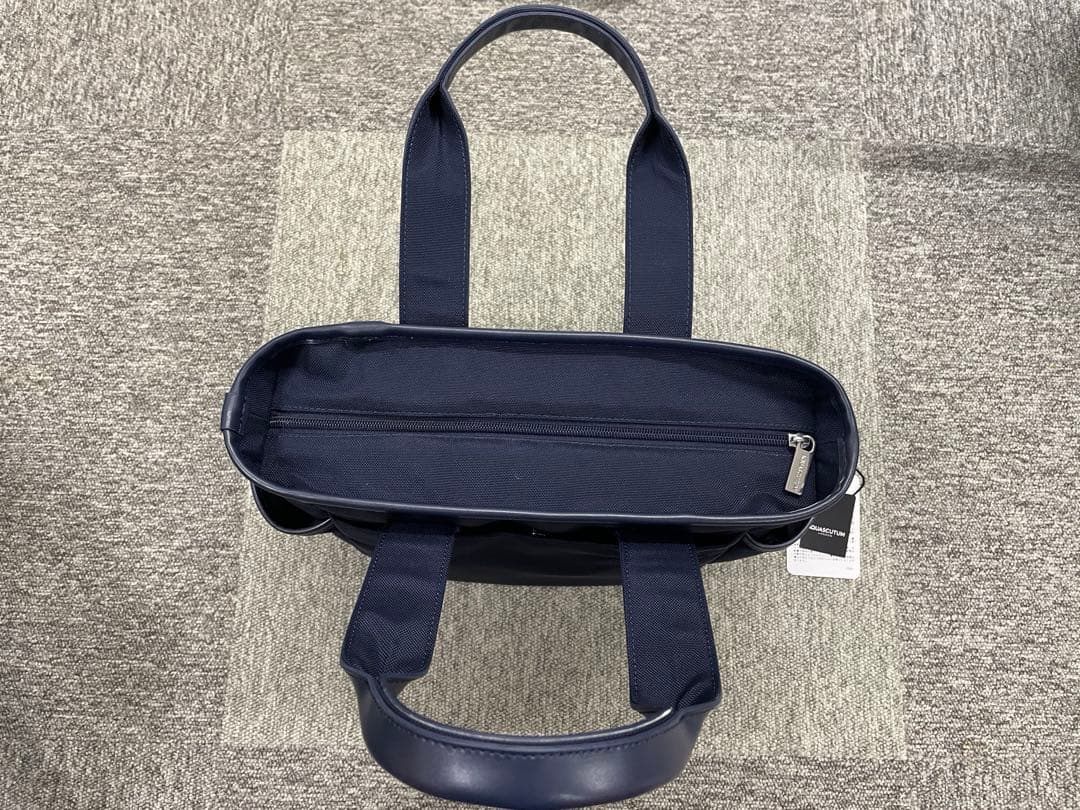 【新品未使用】Aqua Scutum ネイビー カートバッグ