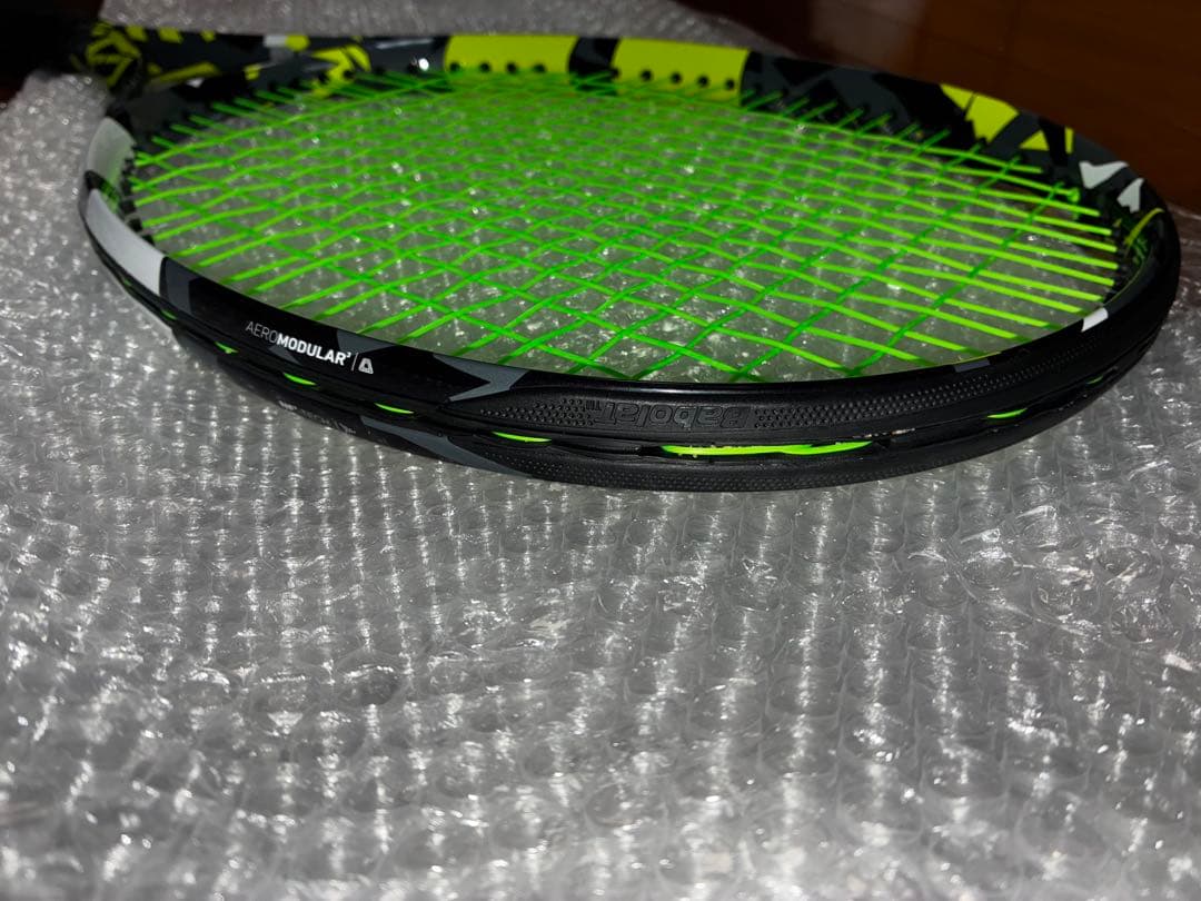 ピュアアエロ2022 PURE AERO バボラ BabolaT グリップ1