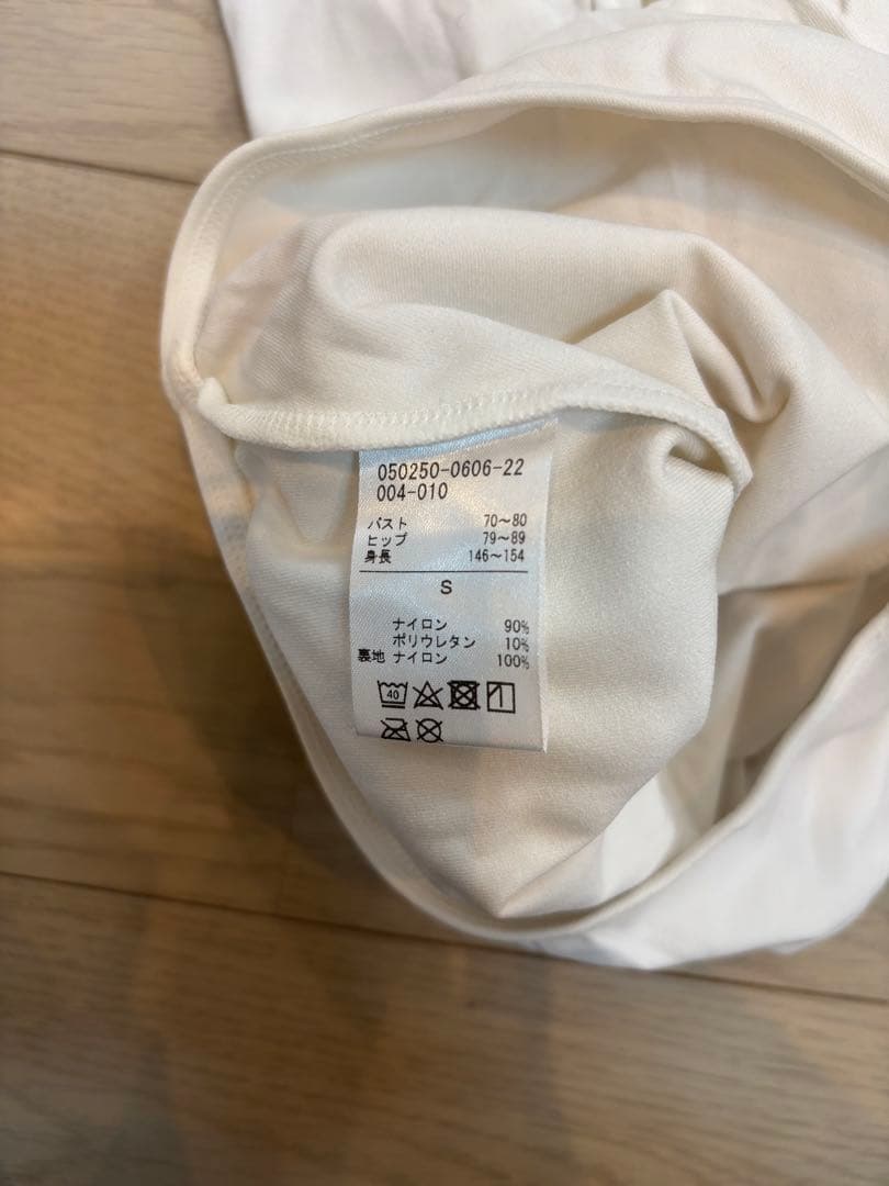 【チャコット】ホワイトメッシュレオタード Sサイズ