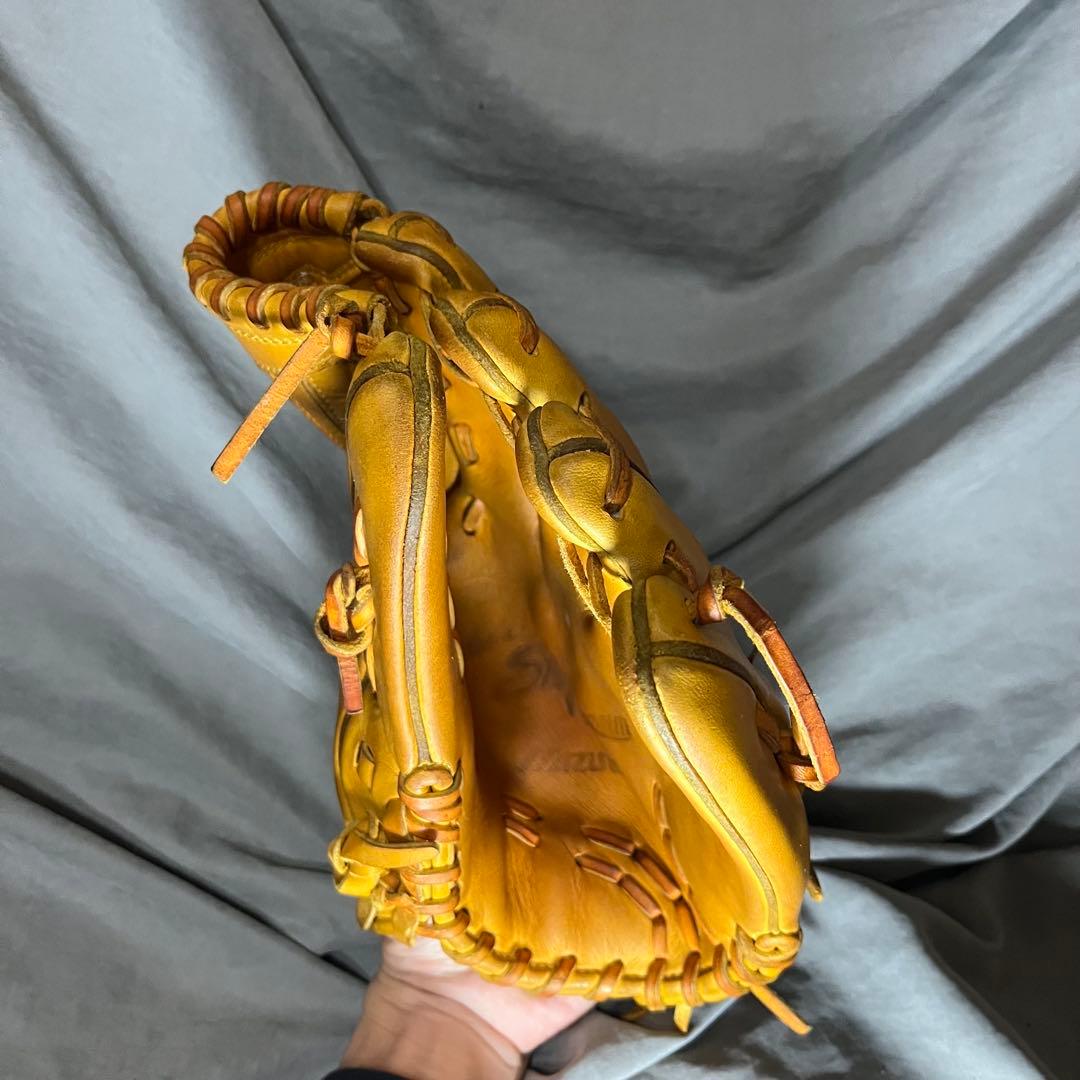 Mizuno ビクトリーステージ　一般軟式投手用グローブ Mマーク
