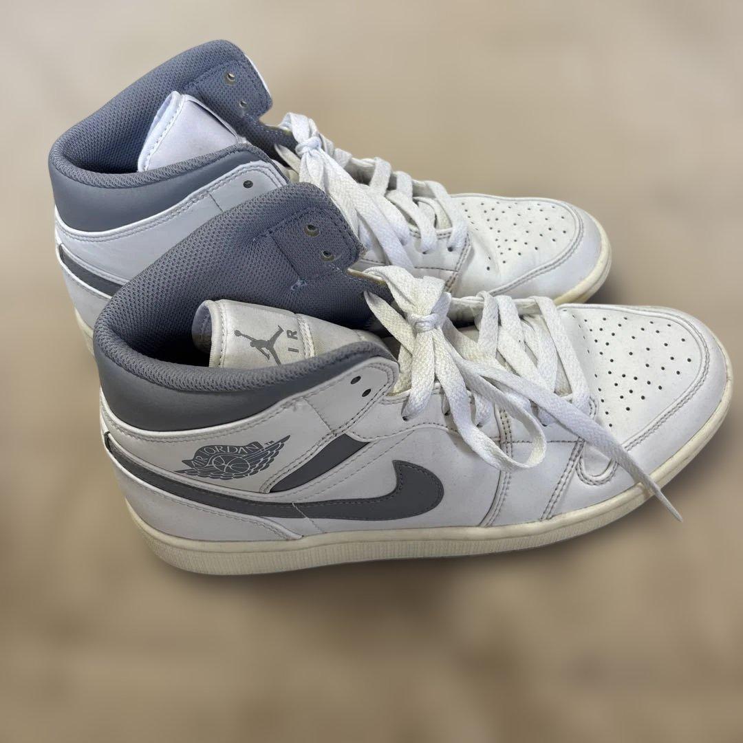 美品NIKE AIR JORDAN 1 MID 28cm ホワイトグレー 使用少