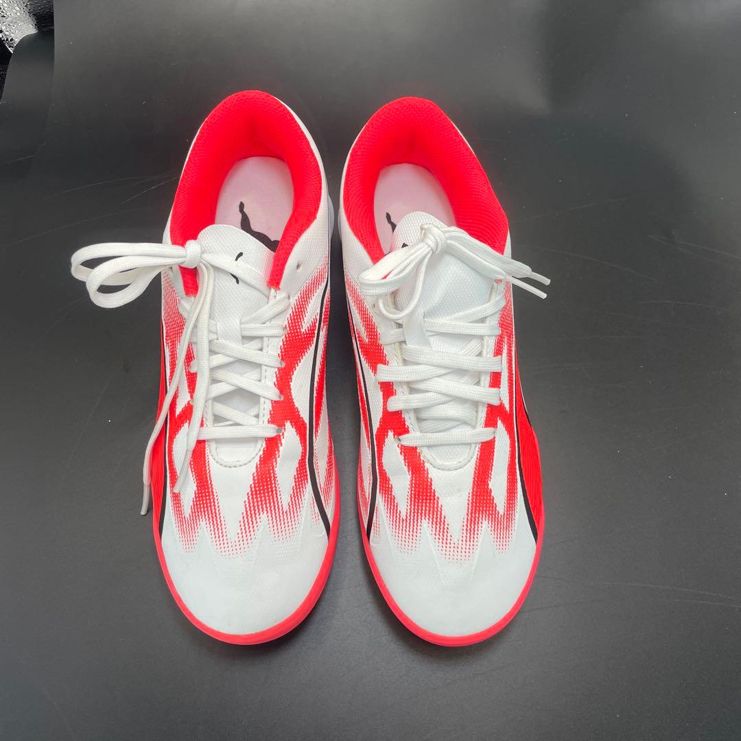 PUMA プーマ　サッカートレーニングシューズ　ウルトラ プレイTT 24.5㎝