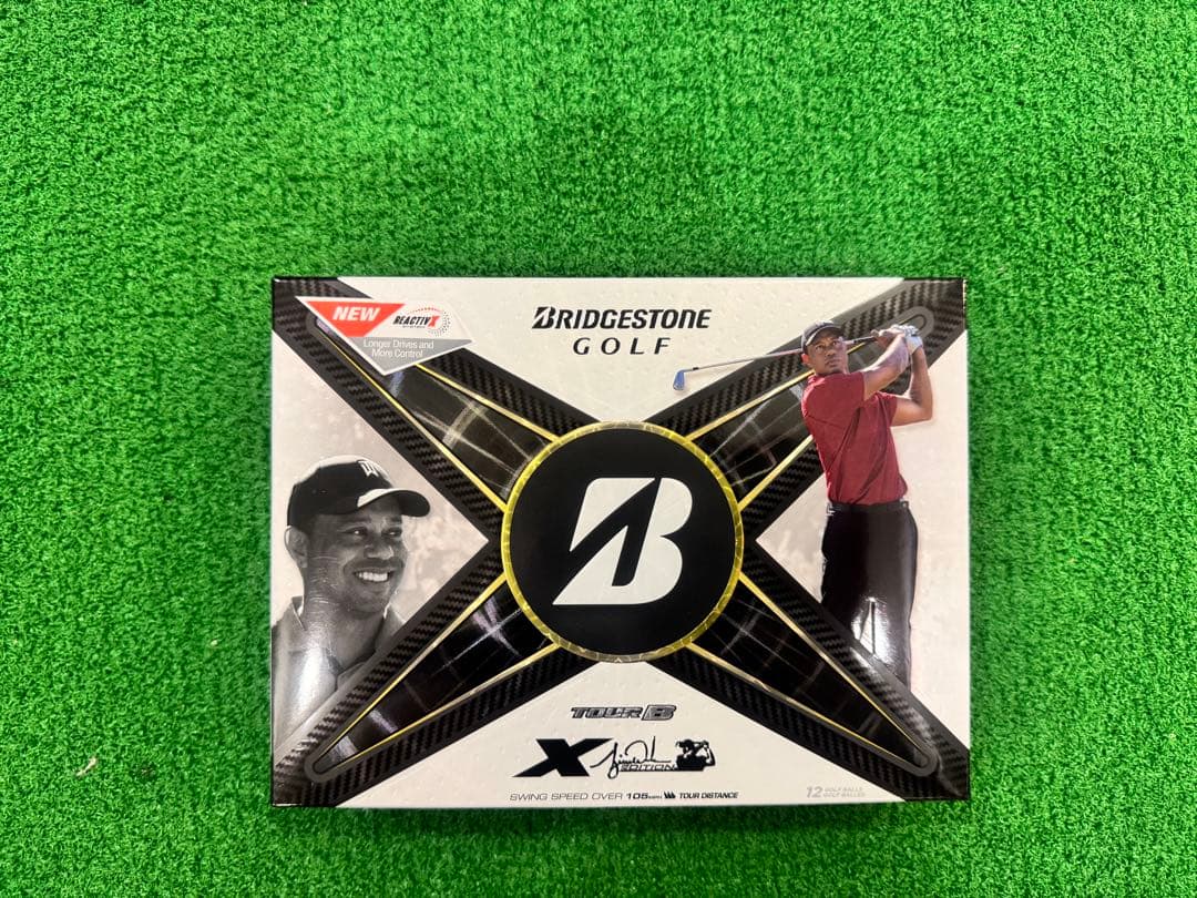 未使用　Bridgestone Tour B X ゴルフボール 12個入り