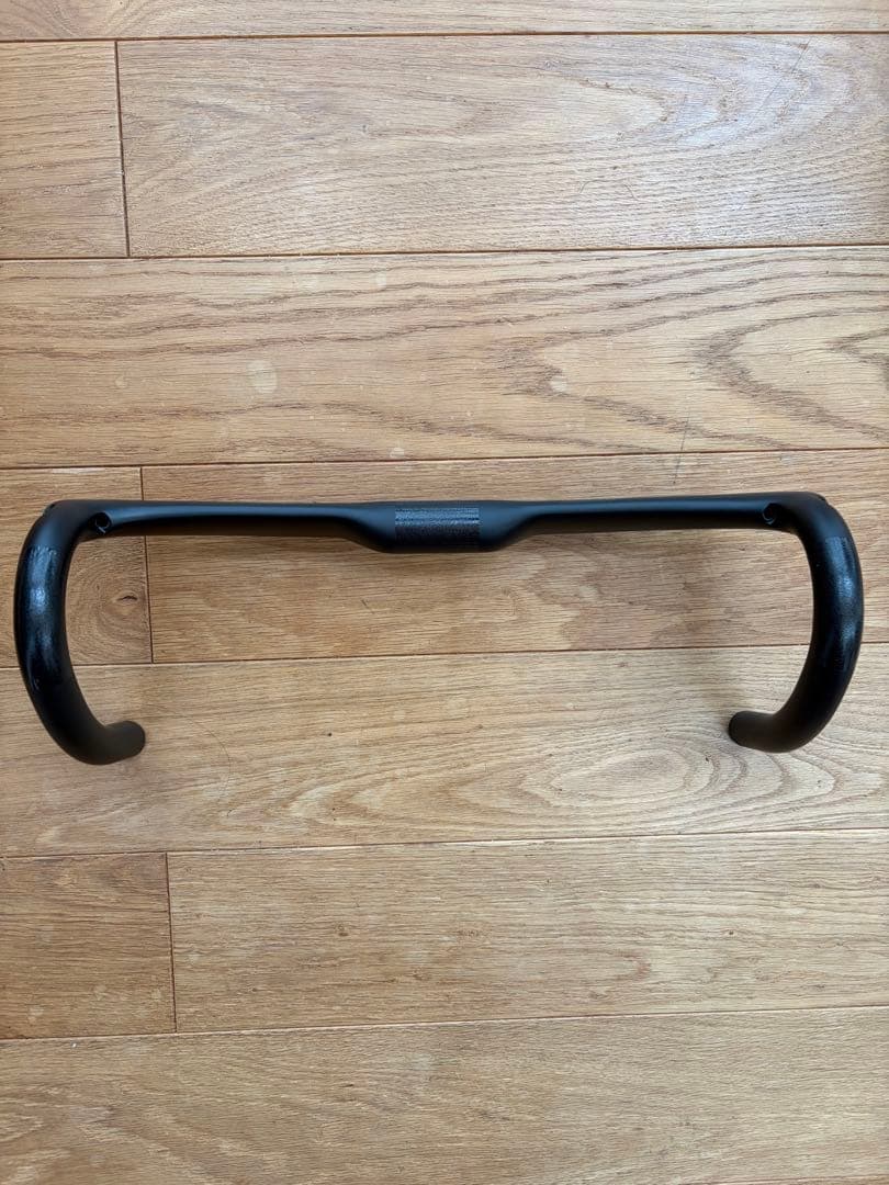 TNI AEROFAST カーボン ハンドルバー　400mm