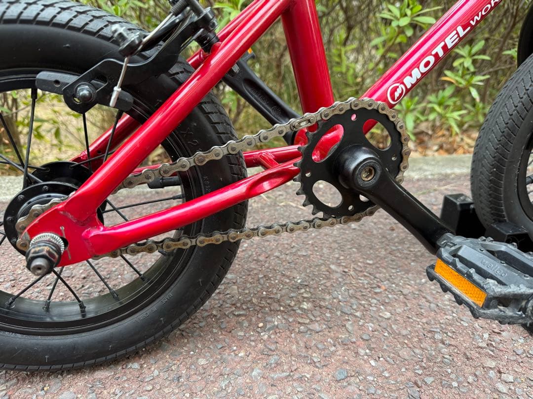 Motelworks PAL 12インチ BMX