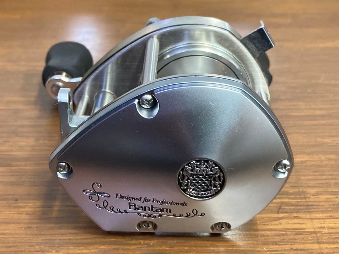 リール SHIMANO Bantam 500