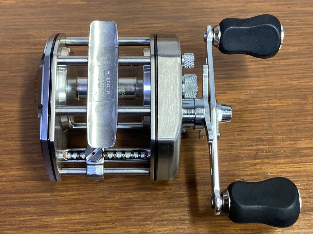 リール SHIMANO Bantam 500