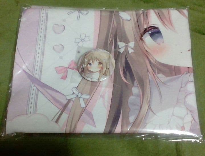 しらたまこ　FANBOX まい しらたま タペストリー 缶バッジ