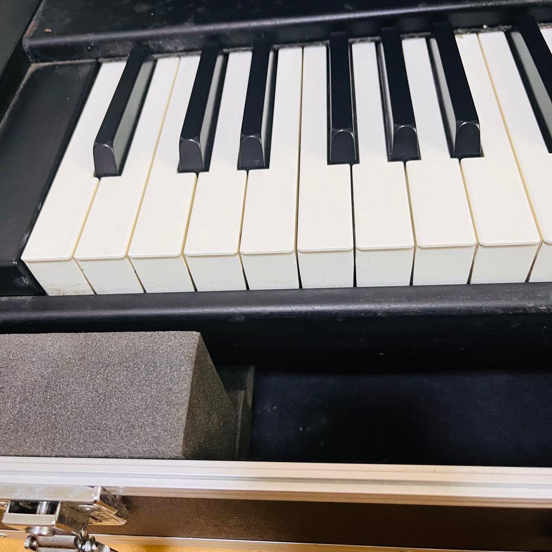 YAMAHA電子ピアノP-80 ハードケース　譜面台付き