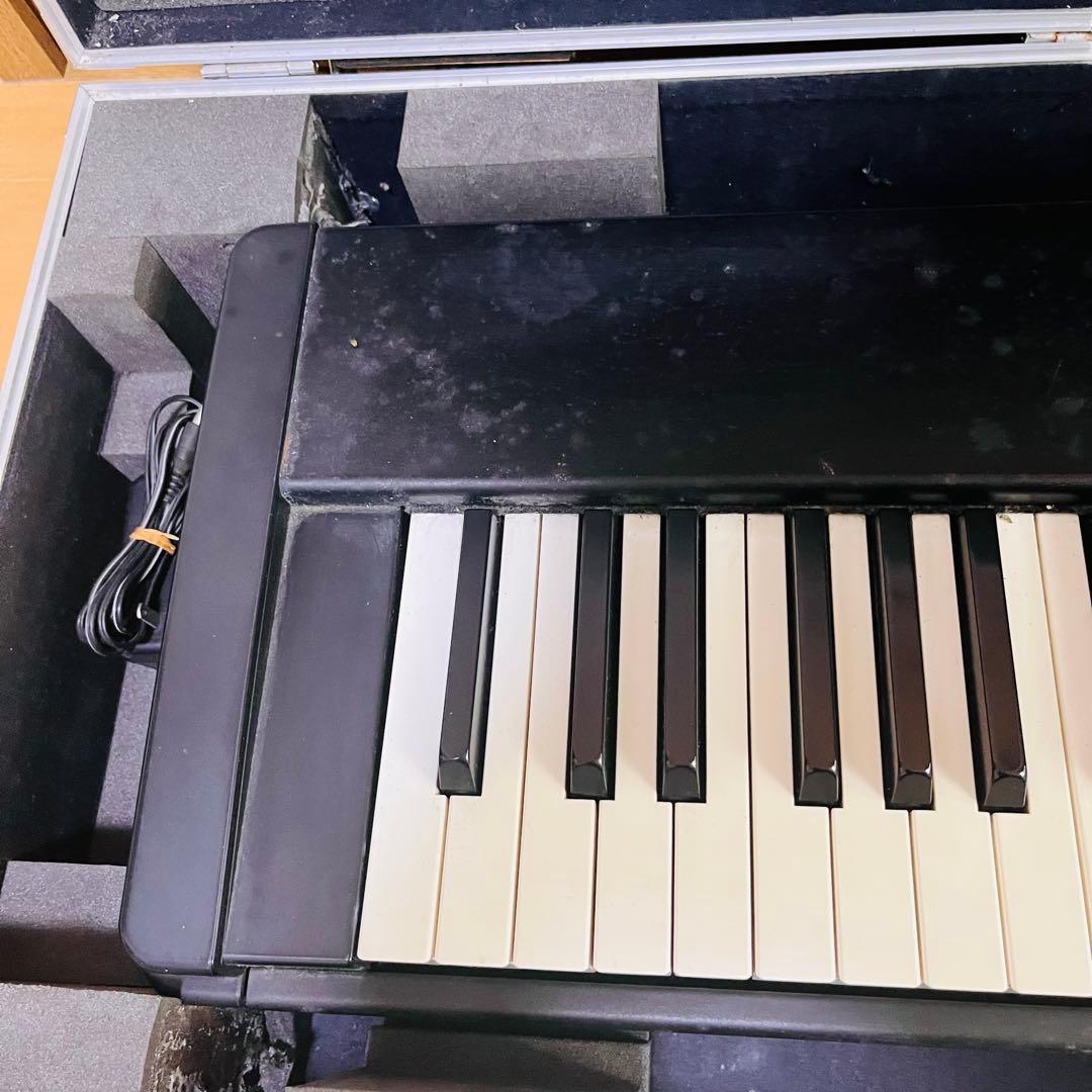 YAMAHA電子ピアノP-80 ハードケース　譜面台付き