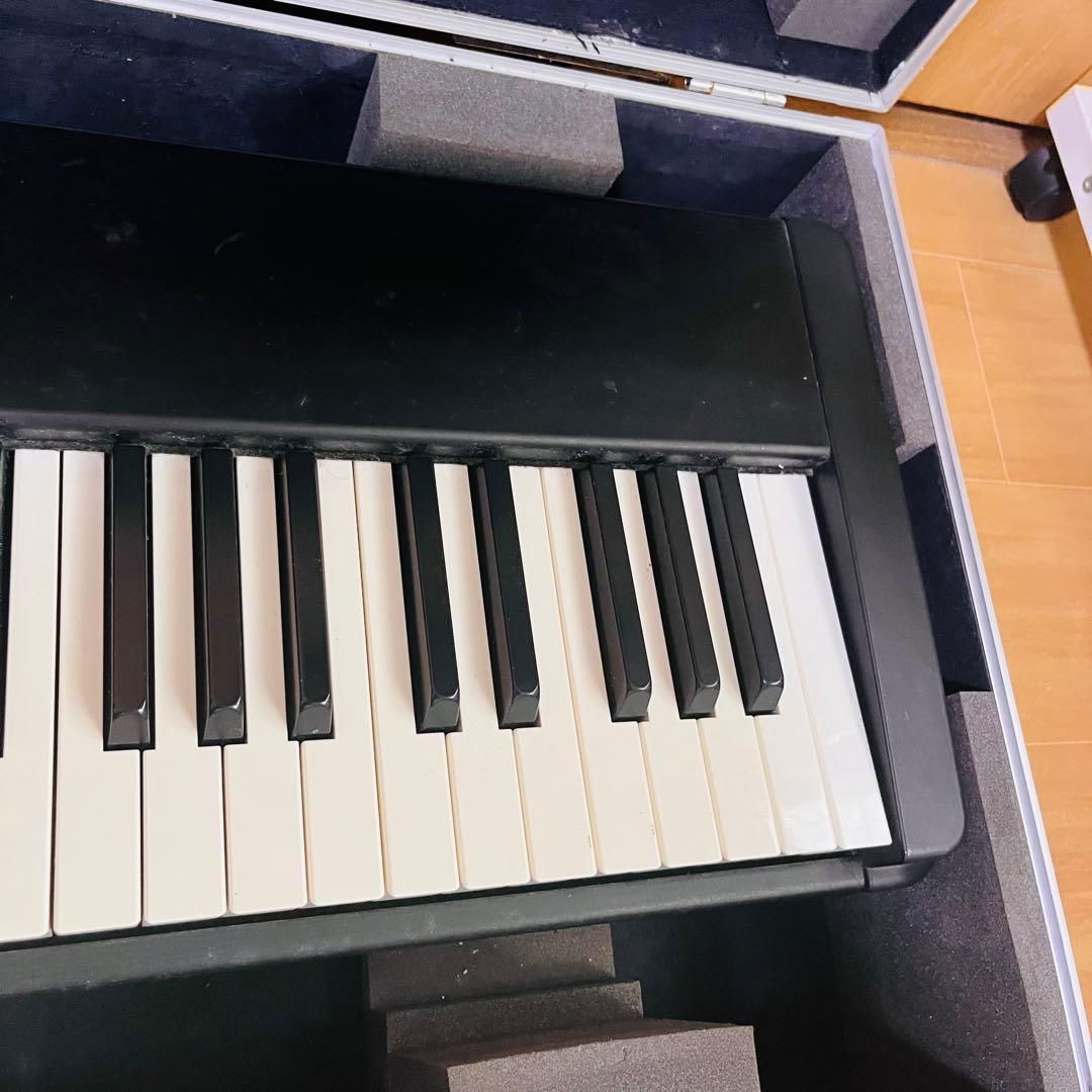 YAMAHA電子ピアノP-80 ハードケース　譜面台付き