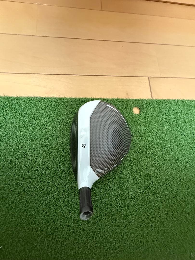 TaylorMade SIM MAX フェアウェイウッド 18度　支給品