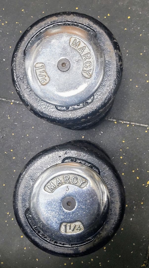 24kg ダンベル 2個 可変式？ オンザニー