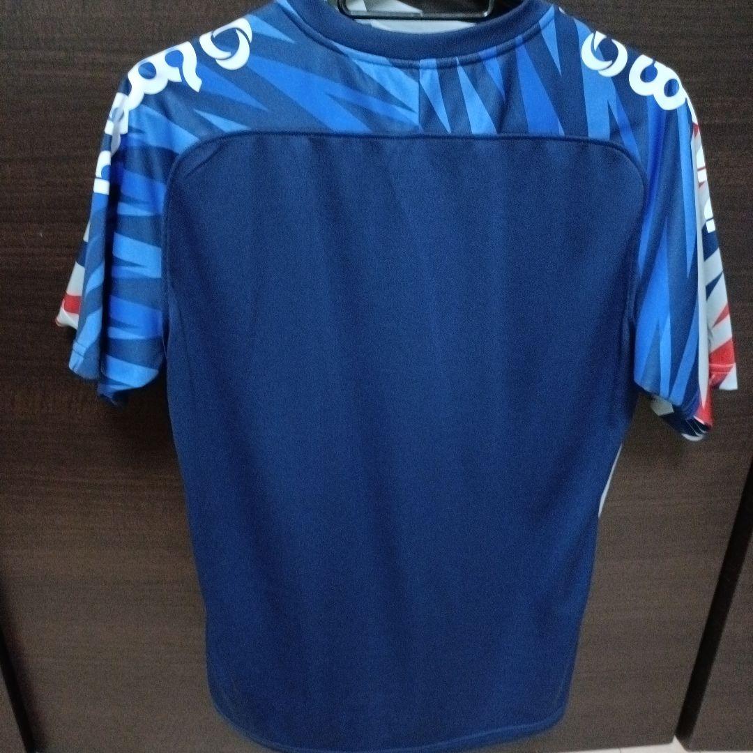 BNRFTBL サッカーシャツ 青と赤のストライプ