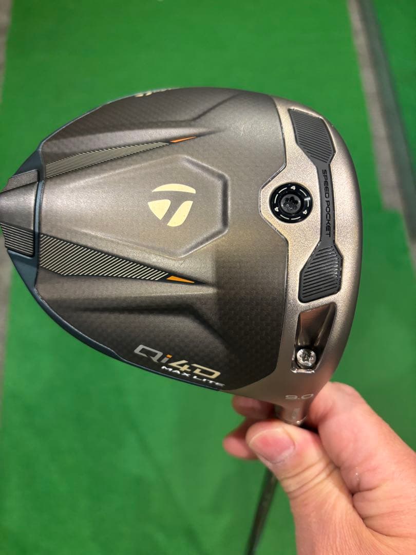 TaylorMade Qi4D MAXLITEドライバー9.０°