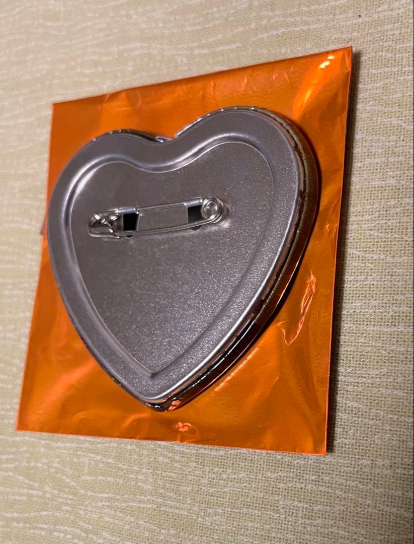 【希少品】ハリーポッター リーマス・ルーピン ハート缶バッジ