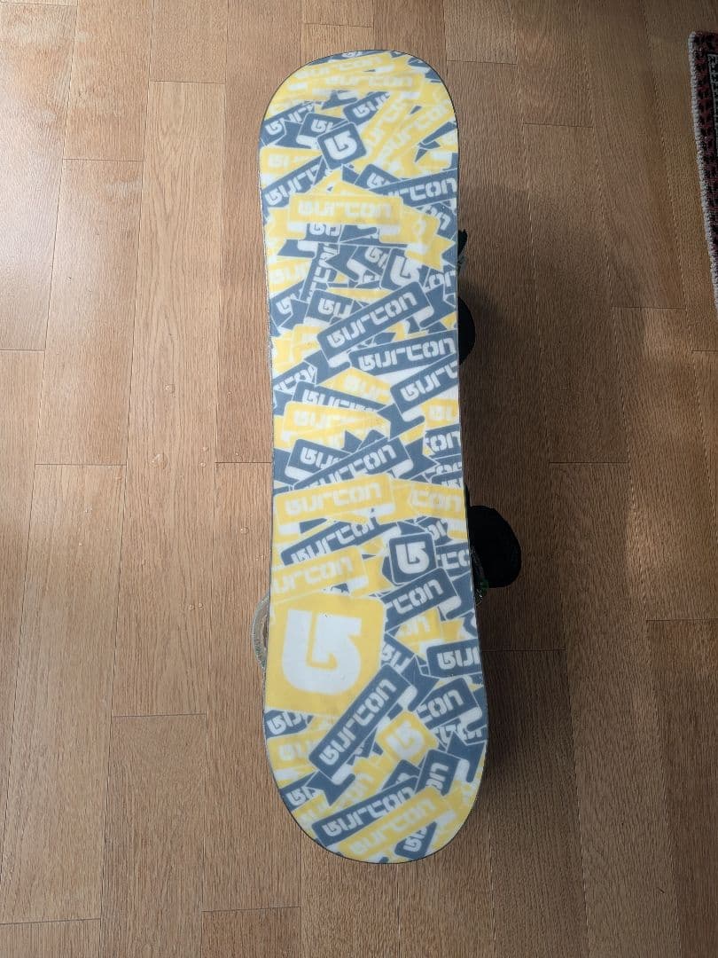 Burton スノーボード グラフィックデザイン
