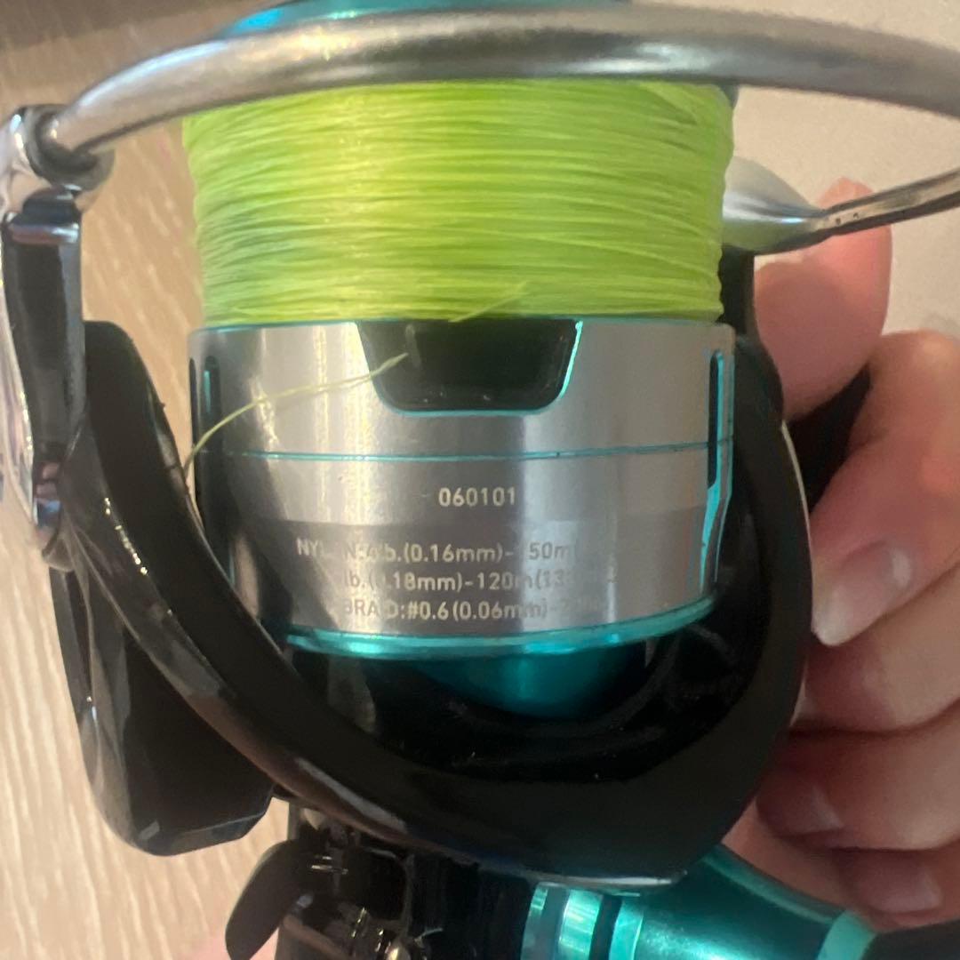 M*)様 ダイワ(DAIWA) スピニングリール 19 エメラルダス LT