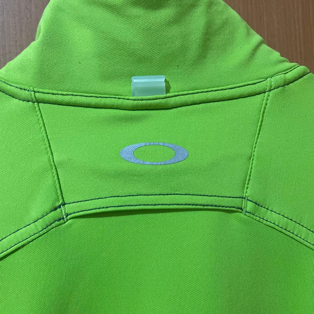 OAKLEY テック系スポーツジャージ