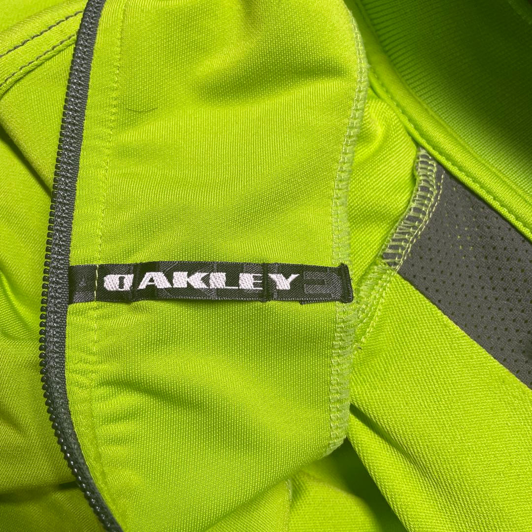 OAKLEY テック系スポーツジャージ
