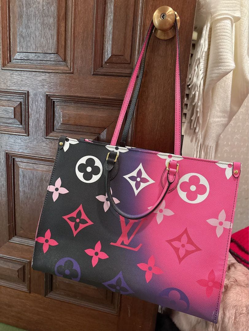 ♡極レア♡Louis Vuitton オンザゴートートバッグGMノベルティ