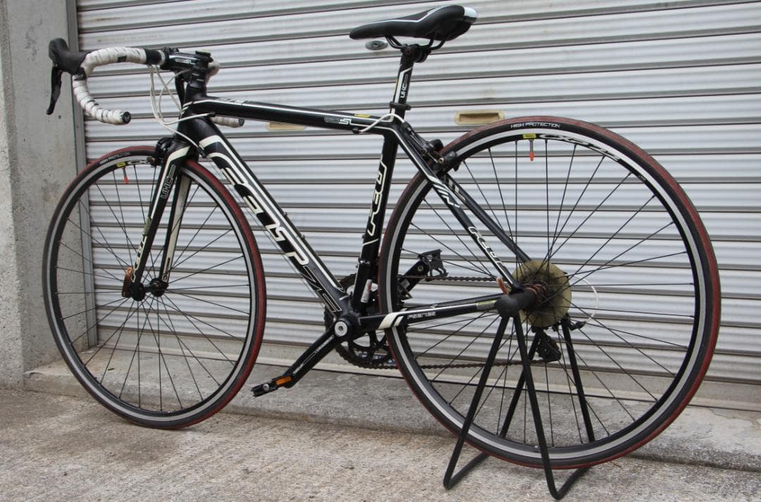 引き取り限定♪FELT♪F75♪カーボンフォーク♪20段変速♪ロード入門用に♪