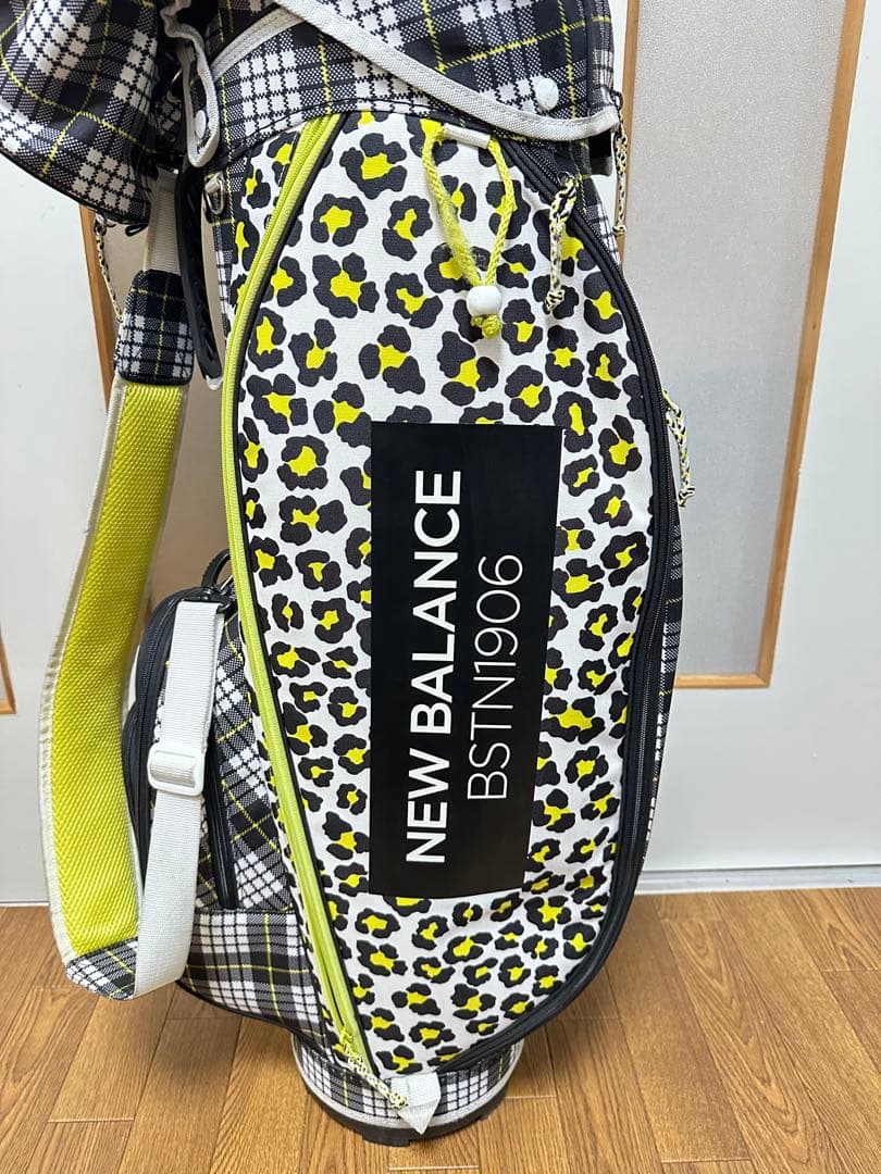 希少レアNEW BALANCE チェック柄ヒョウ柄　キャディバッグ　ゴルフ