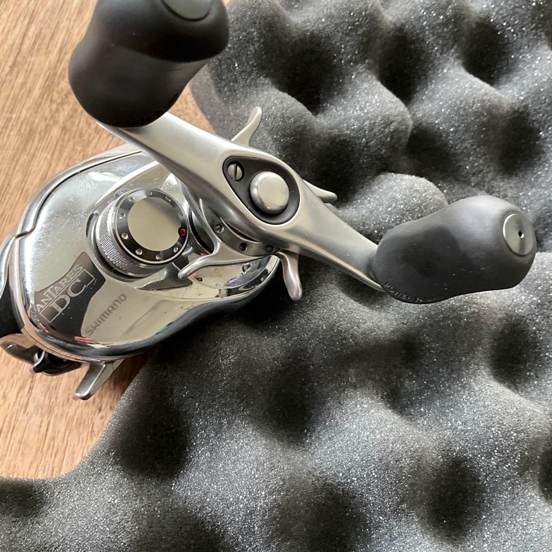 【ベイトリール　シマノ】　SHIMANO アンタレスDC 右巻き　ブラックバス