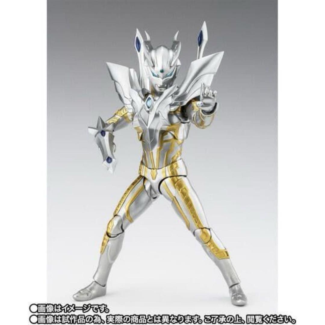 桜島Ver栄光の昭和ライダー　ウルティメイトシャイニングウルトラマンゼロ セット