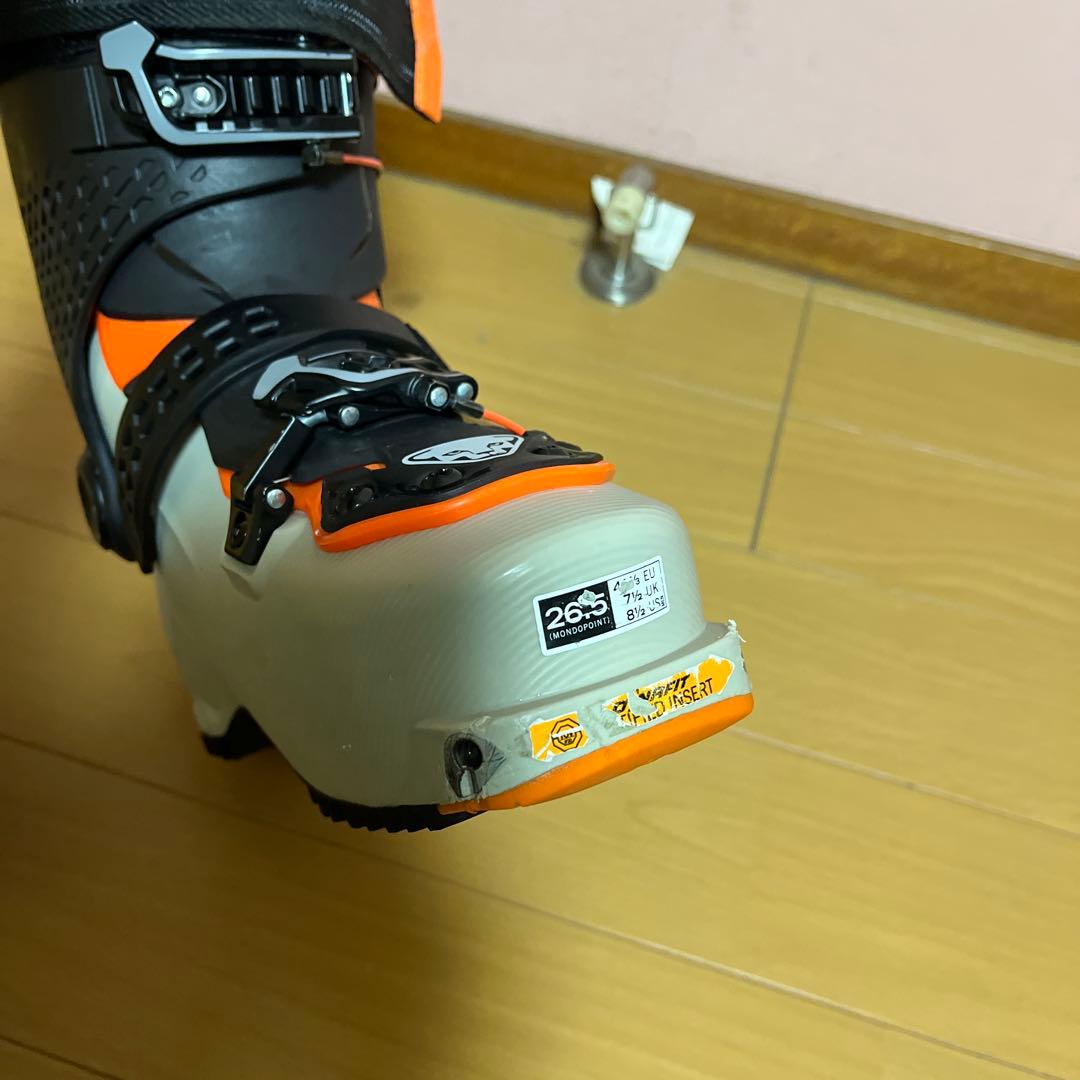 ディナフィットRADICALラディカル 山スキーブーツ　定価154,000円