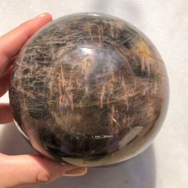 ビッグ ブラックムーンストーン