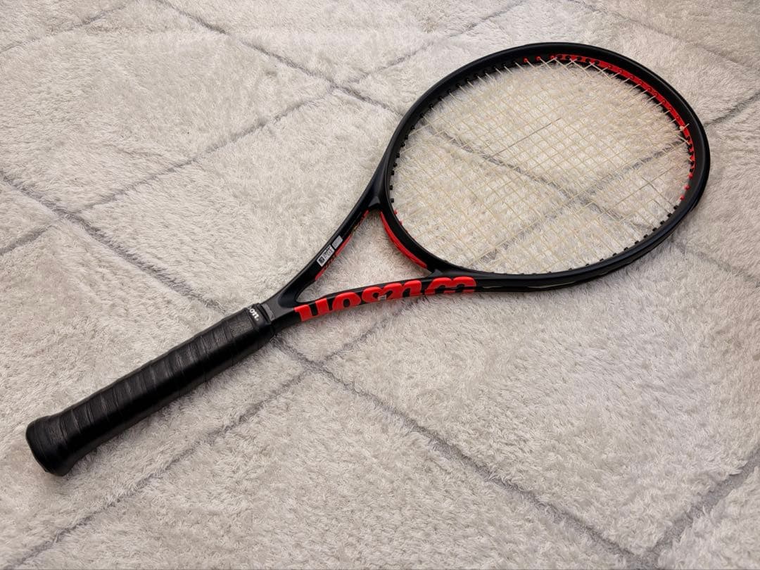 Wilson CLASH 100L V3 テニスラケット