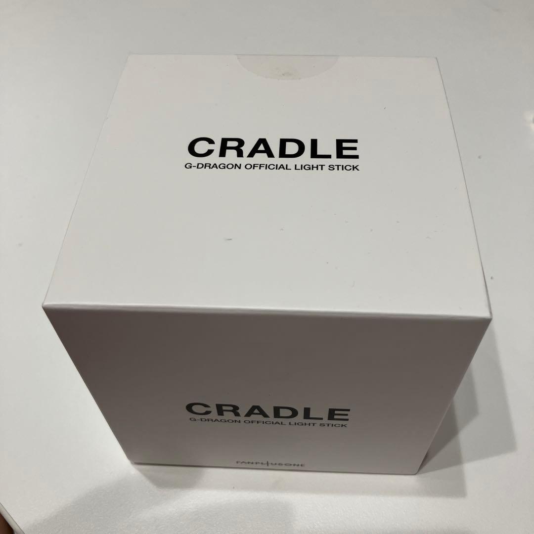 アイドル G-DRAGON OFFICIAL LIGHT STICK CRADLE