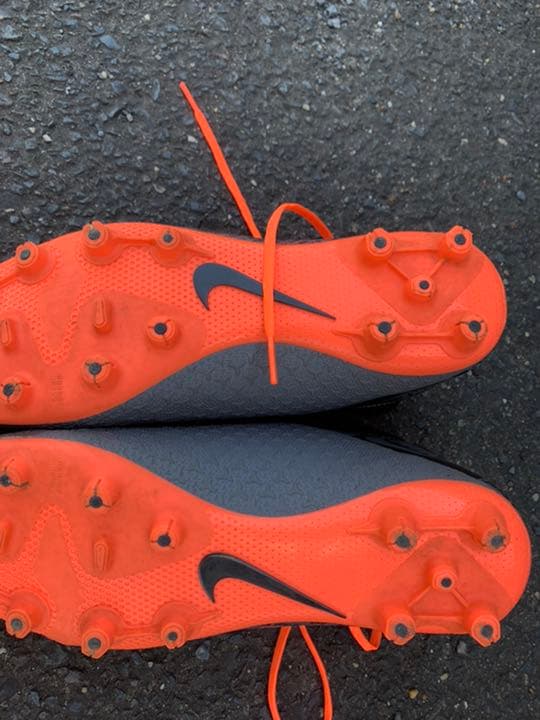 NIKE ファントム